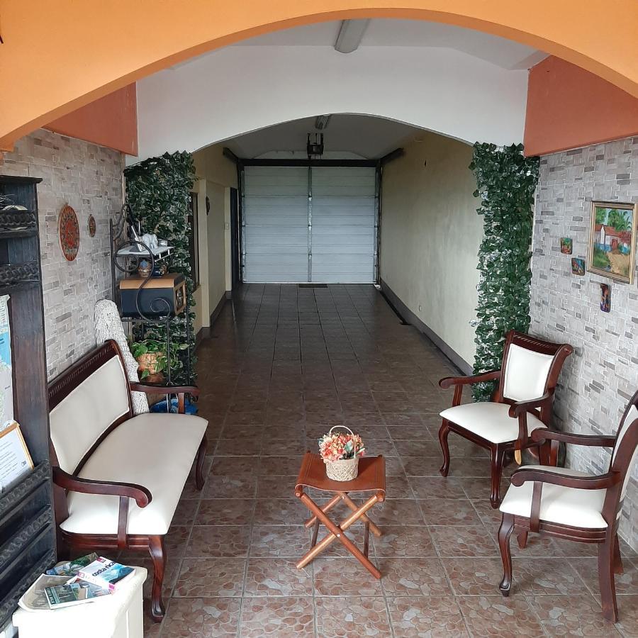 Rancha Azul Inn Alajuela Bagian luar foto